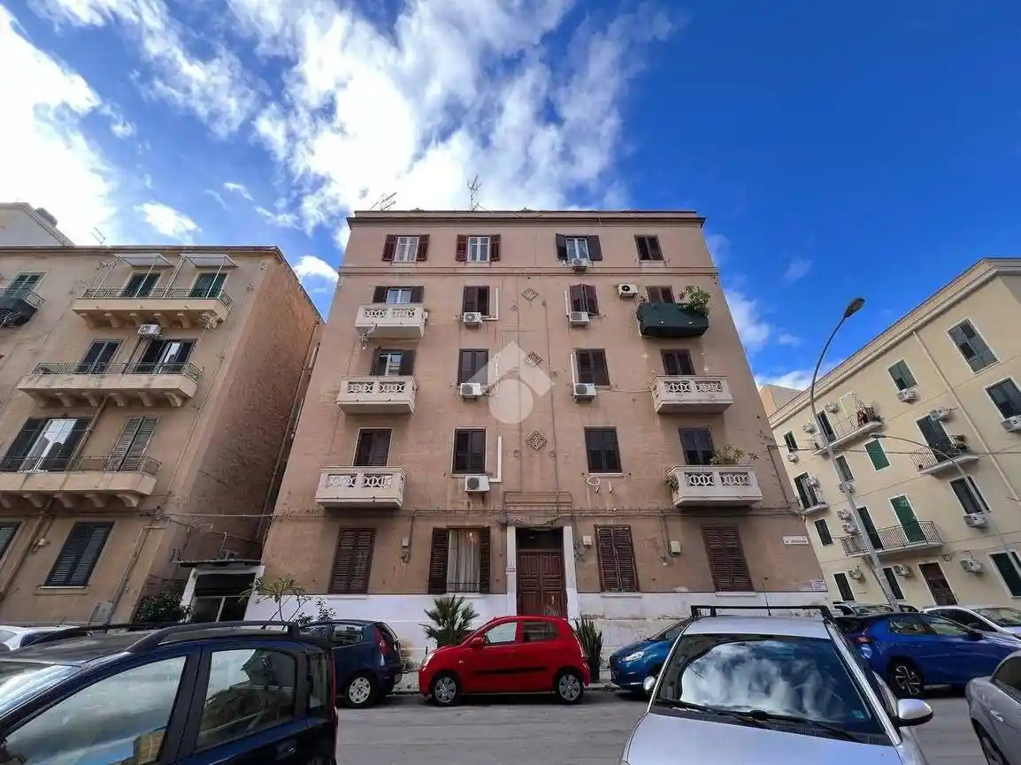 Appartamento in vendita a Palermo