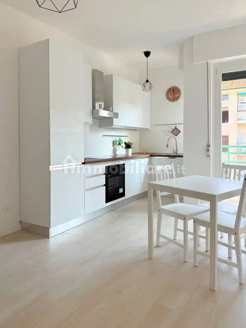 Bilocale via Lorenteggio 157, Giambellino, Milano - foto 3