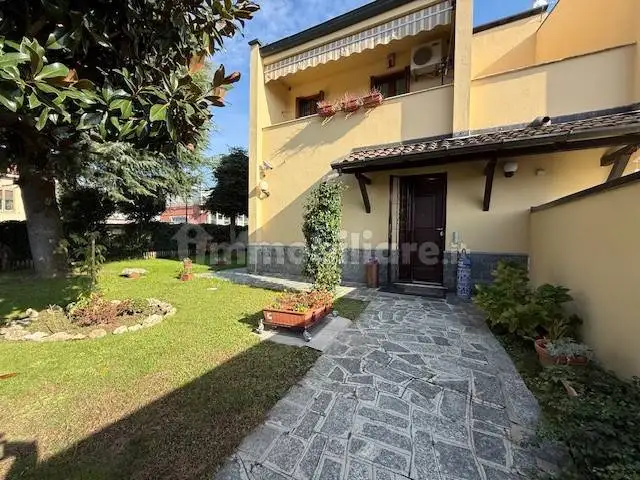Villa in vendita a Vigevano
