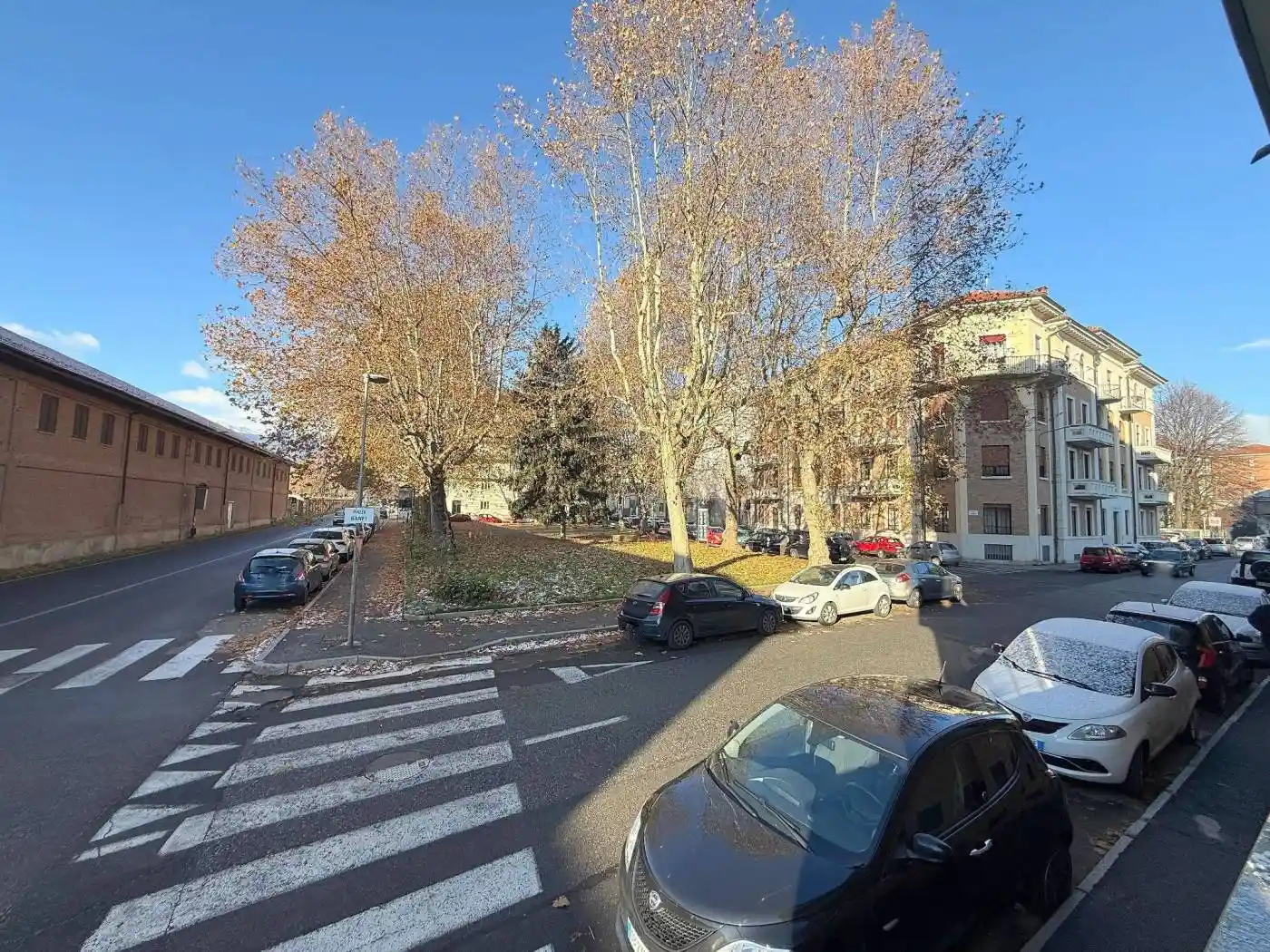 Appartamento piazza Alberto Banfi 1, Centro, Pinerolo - foto 5