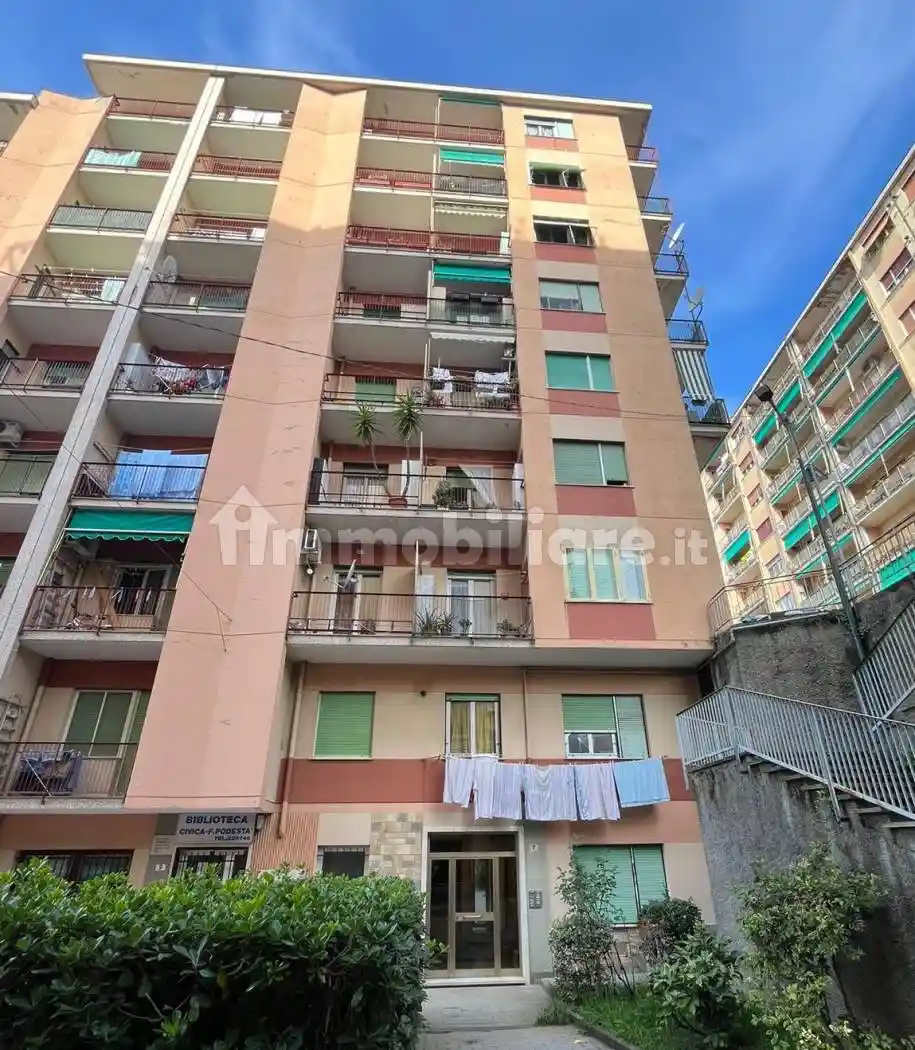 Appartamento in vendita a Genova