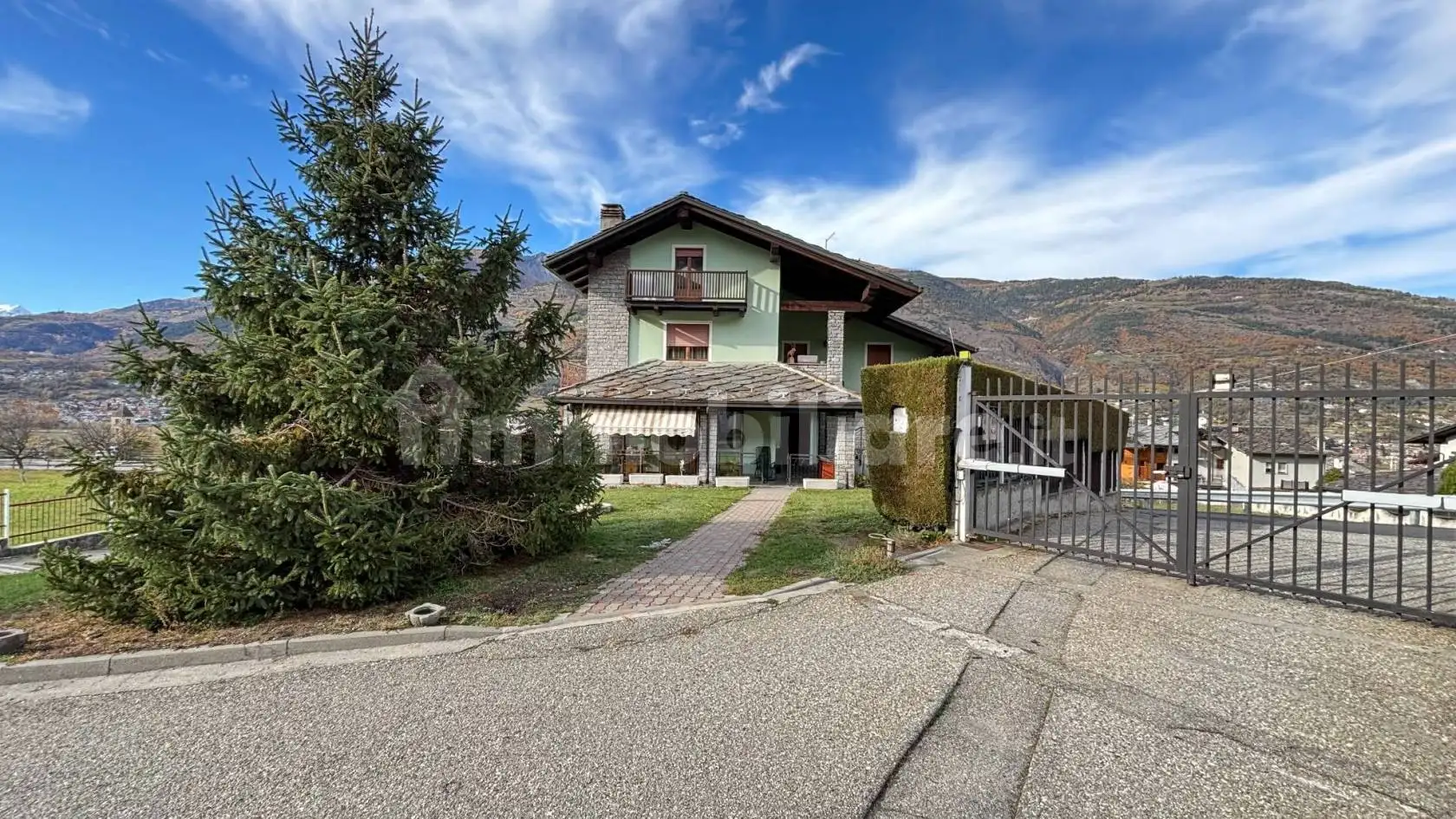 Villa in vendita a Gressan