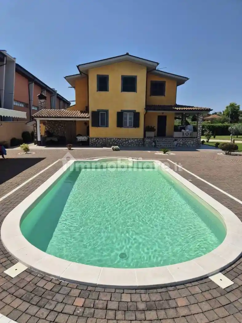 Villa in vendita a Monte Compatri