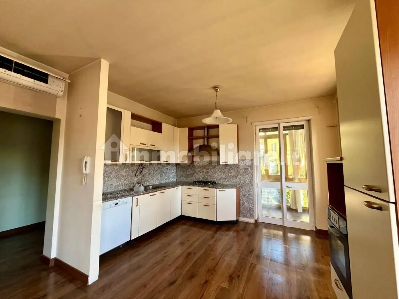 Trilocale via Ugo Foscolo, Centro, Cornedo Vicentino - foto 2