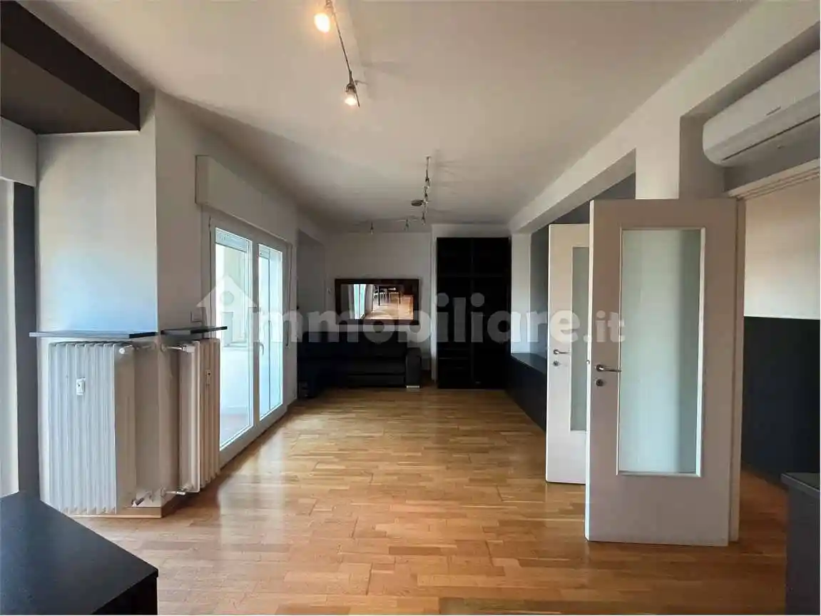 Trilocale via schiapparelli, 15, San Vito - Campi Elisi, Trieste - foto 4