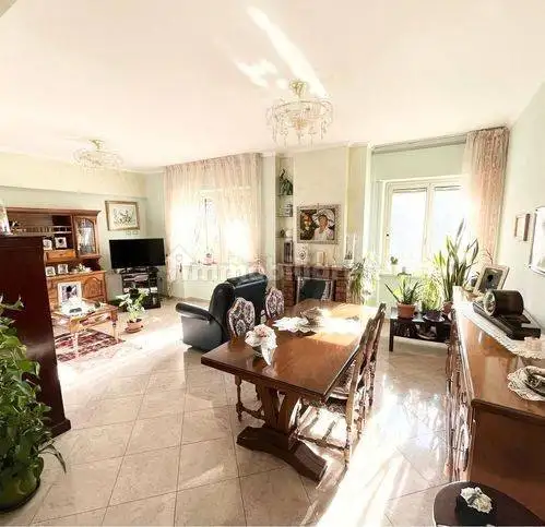 Appartamento in vendita a Allumiere