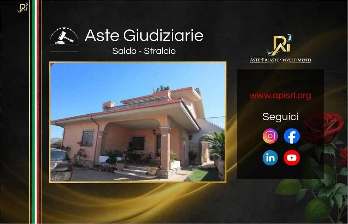 Villetta a schiera in asta a Roma