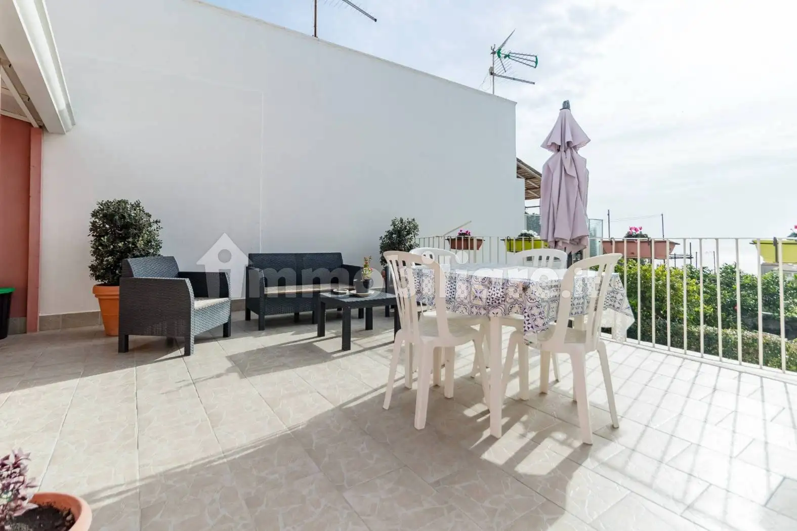 Trilocale via Nizzeti, Aci Castello - foto 2