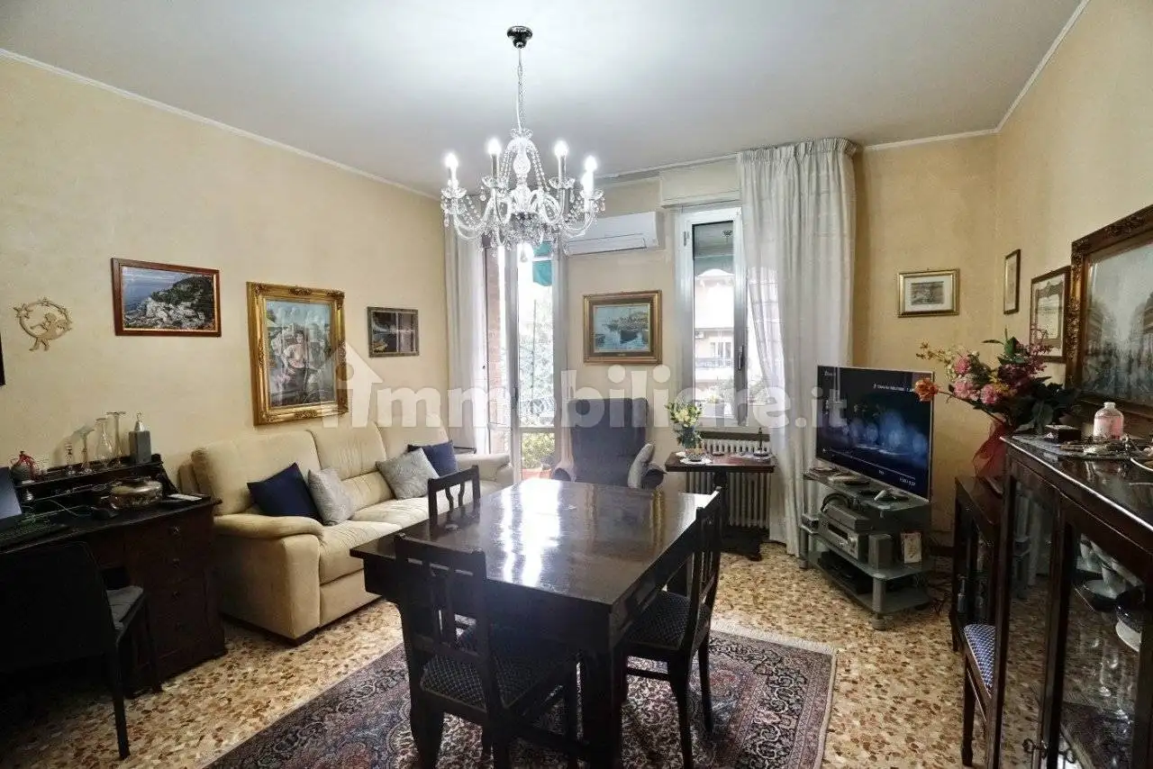 Appartamento in vendita a Reggio Emilia