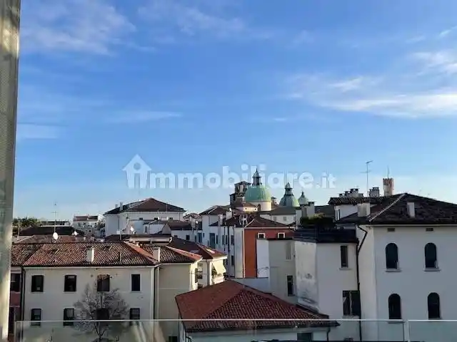 Appartamento nuovo, Duomo, Treviso - foto 3