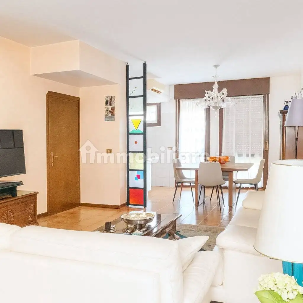 Villetta a schiera in vendita a Mira