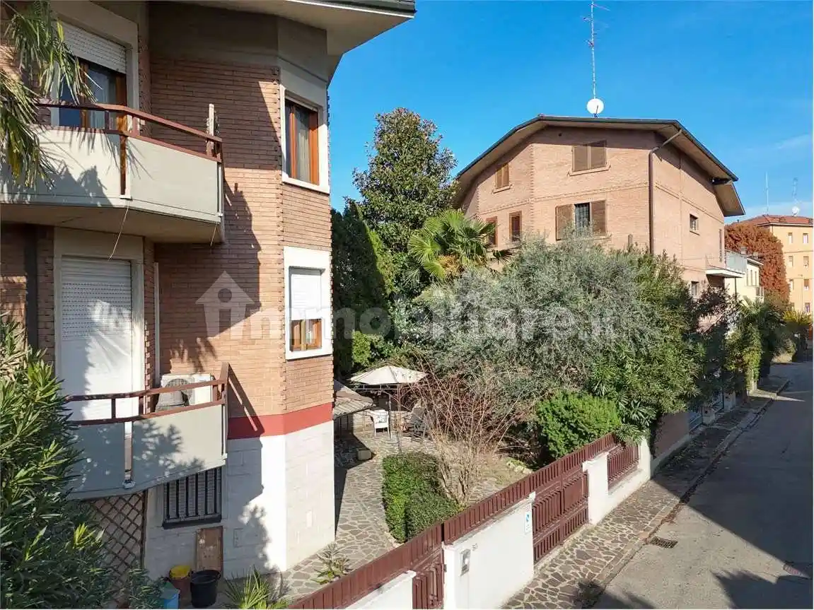 Appartamento in vendita a Modena