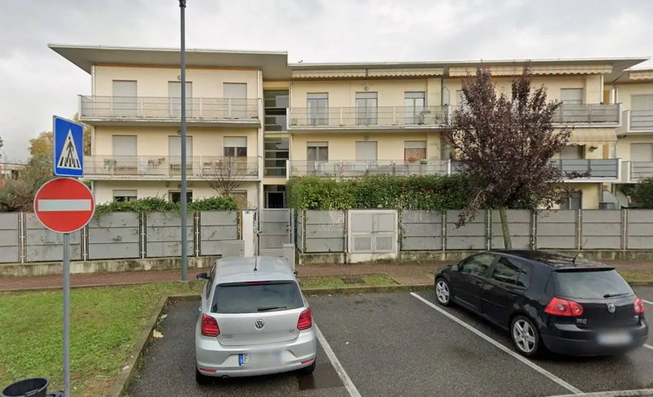 Appartamento in asta a Madone