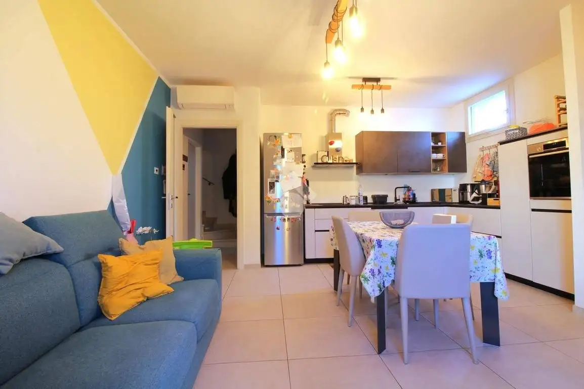 Villa a schiera via Tasso 8, Centro, Fabbrico - foto 5