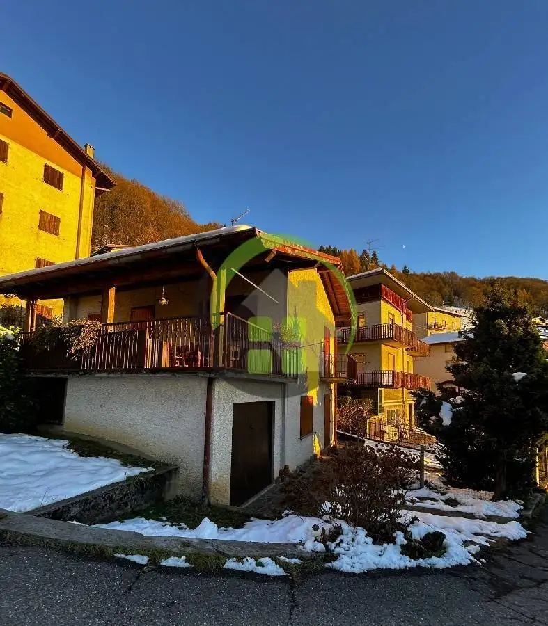 Villa in vendita a Aviatico