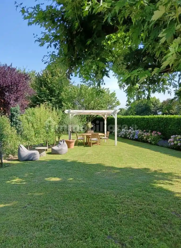 Terratetto unifamiliare 370 m², ottimo stato, Centro, Bassano del Grappa - foto 5