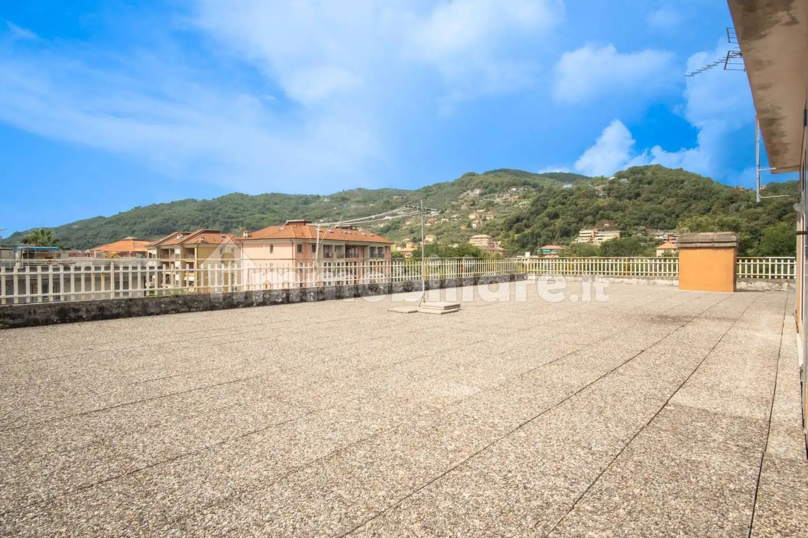 Appartamento in vendita a Cogorno