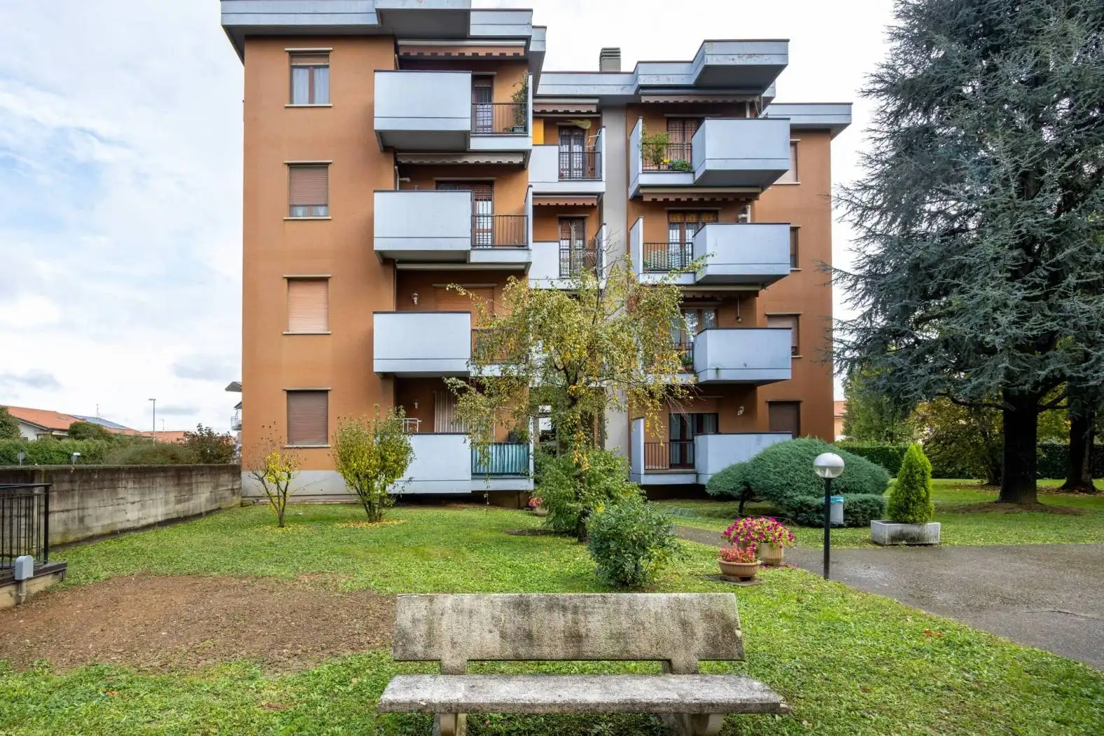 Appartamento in vendita a Roncello