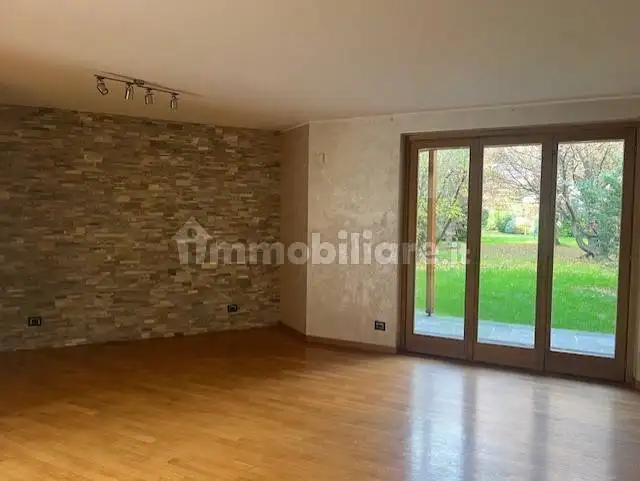 Trilocale via Guglielmo Marconi 6, Brembate di Sopra - foto 2