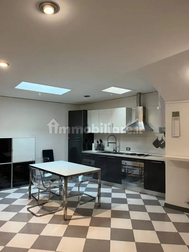 Appartamento in affitto a Rovigo