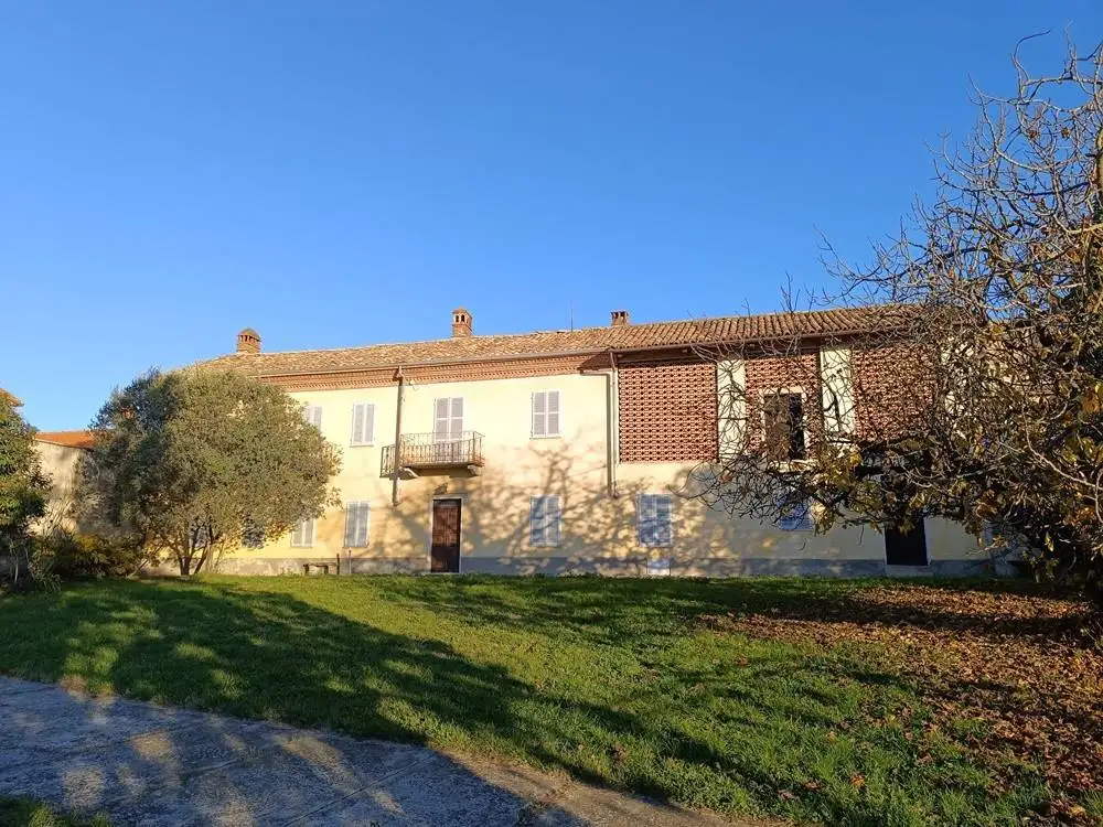 Casa indipendente in vendita a Odalengo Piccolo