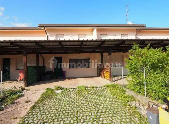 Villetta a schiera in asta a Fontanafredda