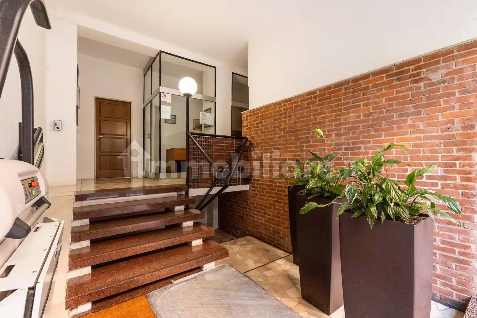 Bilocale via Cenisio 76/7, Cenisio, Milano - foto 2