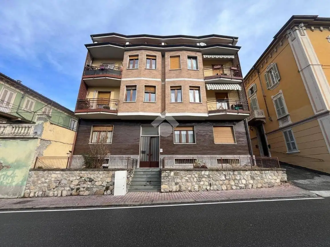 Appartamento in vendita a Varzi