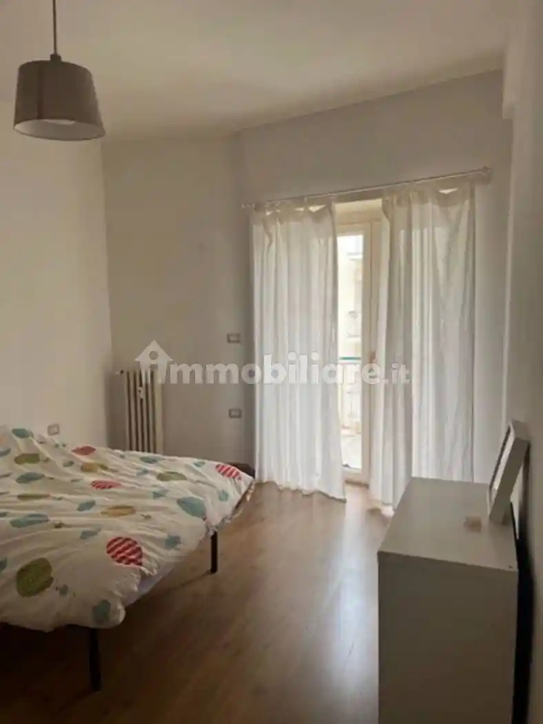 Trilocale ottimo stato, quinto piano, Garbatella, Roma - foto 3