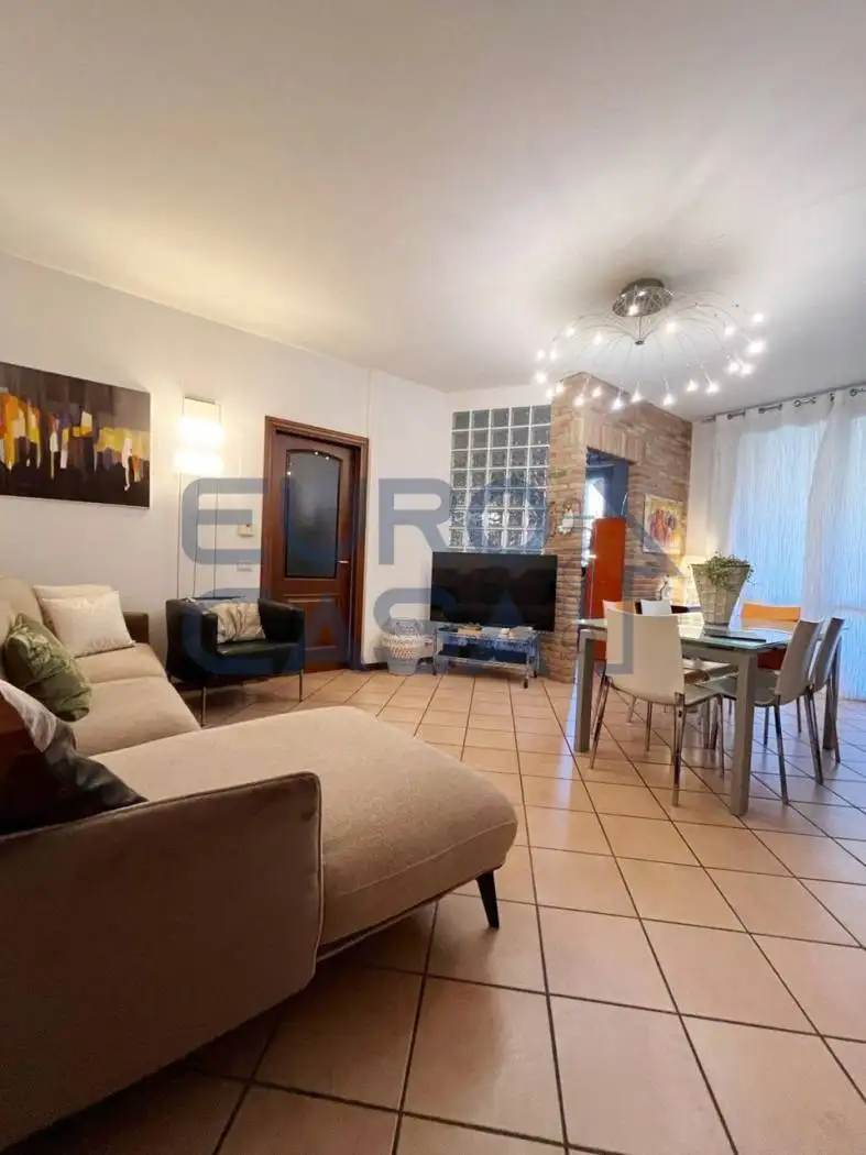 Trilocale ottimo stato, piano rialzato, Castellarano - foto 2