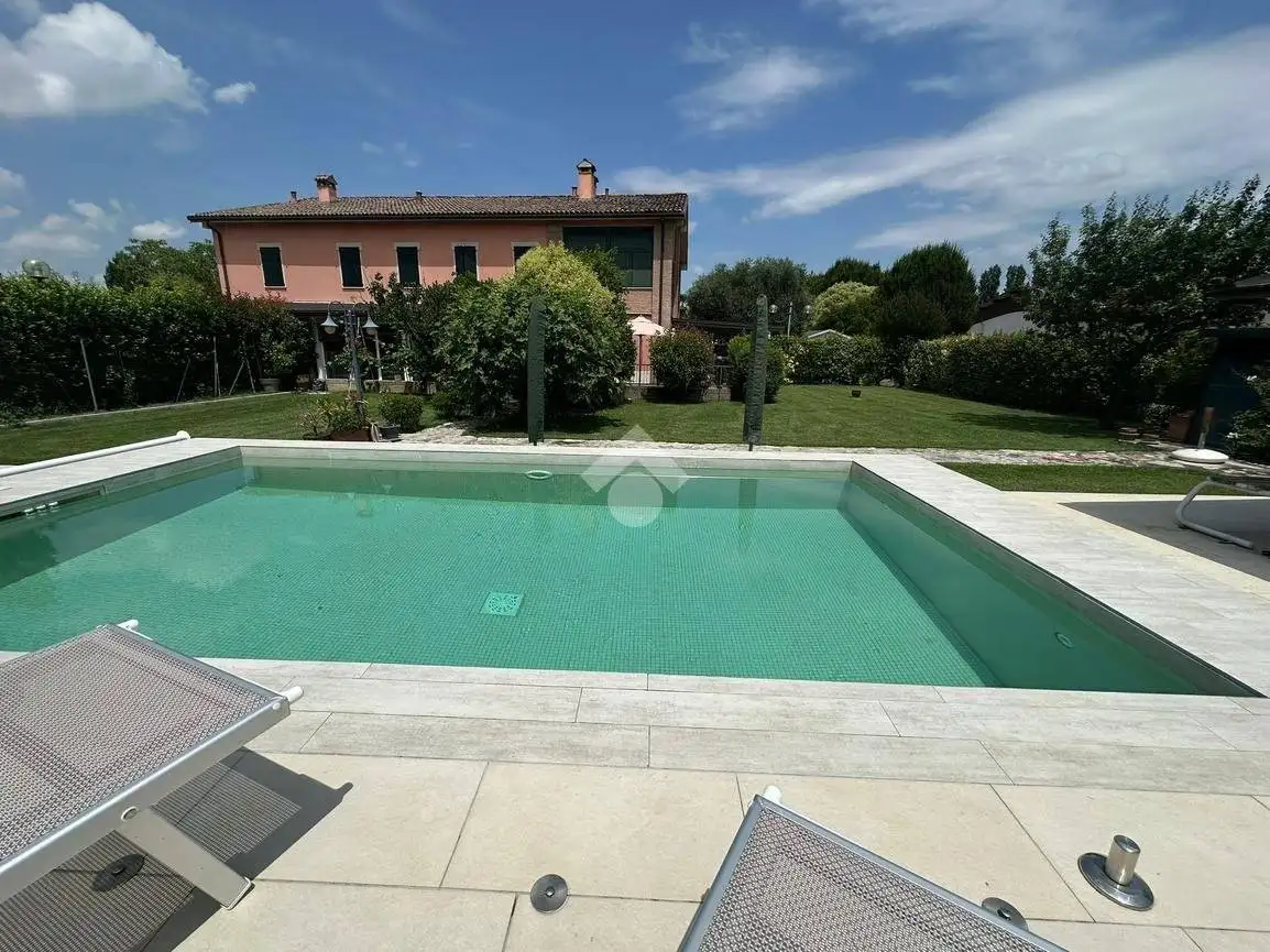 Villa plurifamiliare via Fernando Santi 4, Centro, Anzola dell'Emilia - foto 3