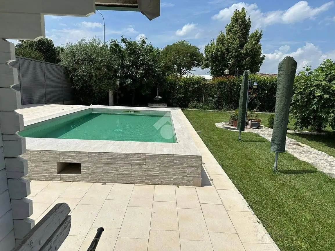 Villa plurifamiliare via Fernando Santi 4, Centro, Anzola dell'Emilia - foto 5