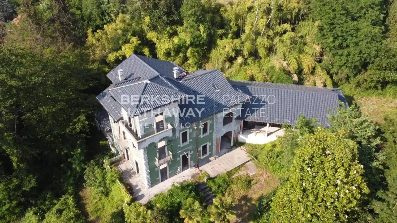 Villa in vendita a Varese