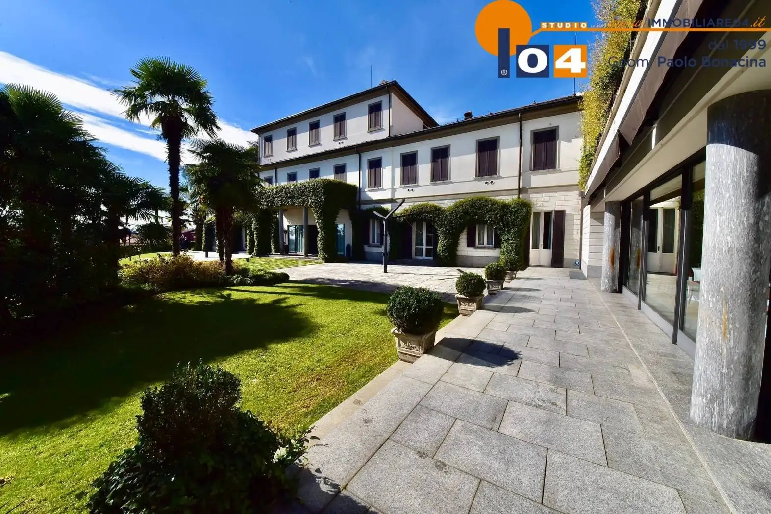 Villa in vendita a Figino Serenza