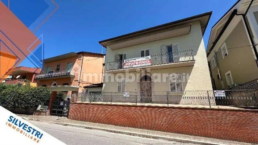 Villetta a schiera in vendita a Ponte