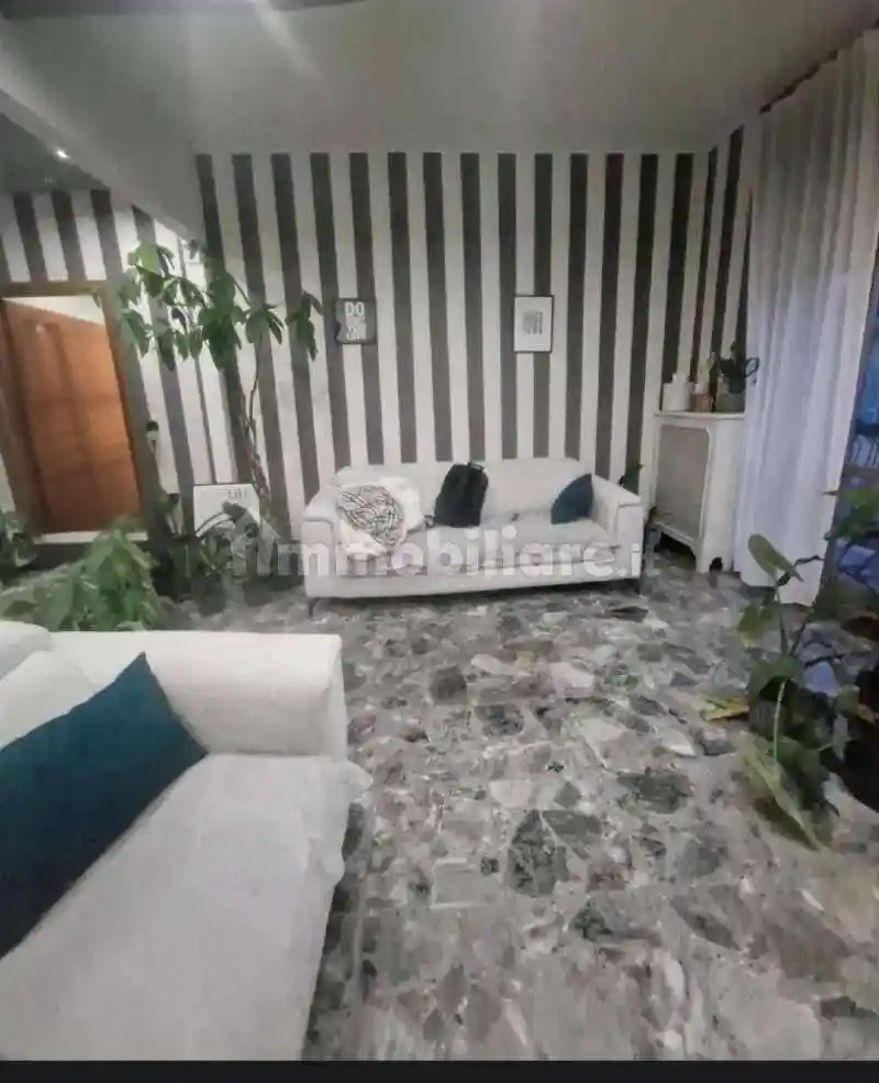 Trilocale ottimo stato, secondo piano, Via Taverna - Ospedale, Piacenza - foto 2