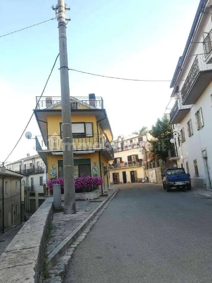 Appartamento in vendita a Montefalcone di Val Fortore