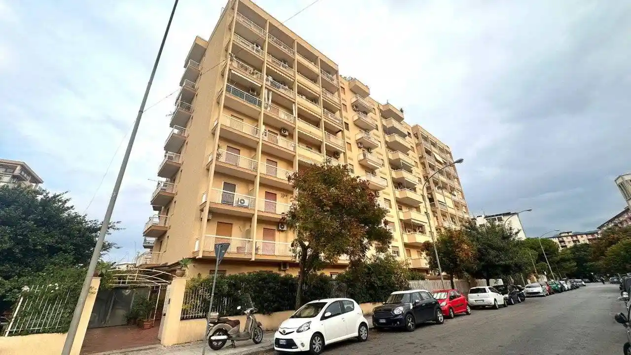 Appartamento in vendita a Palermo