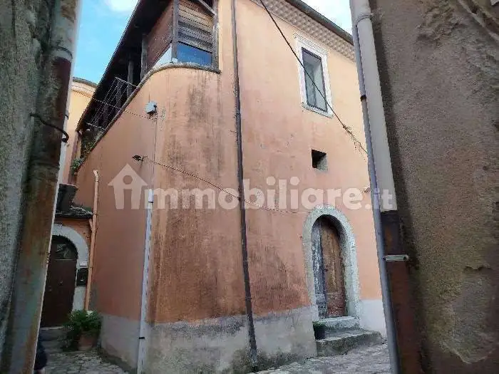 Casa indipendente in vendita a Ponte