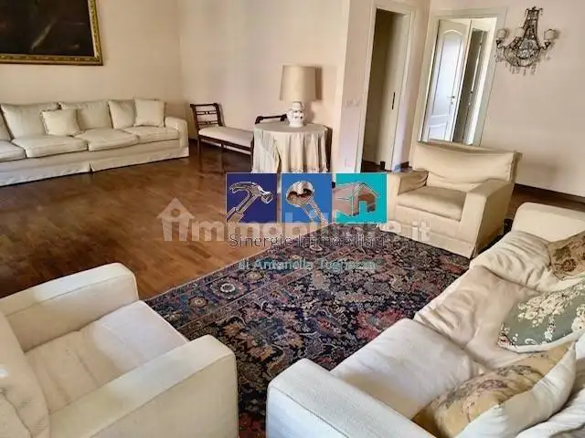 Appartamento in vendita a Ancona