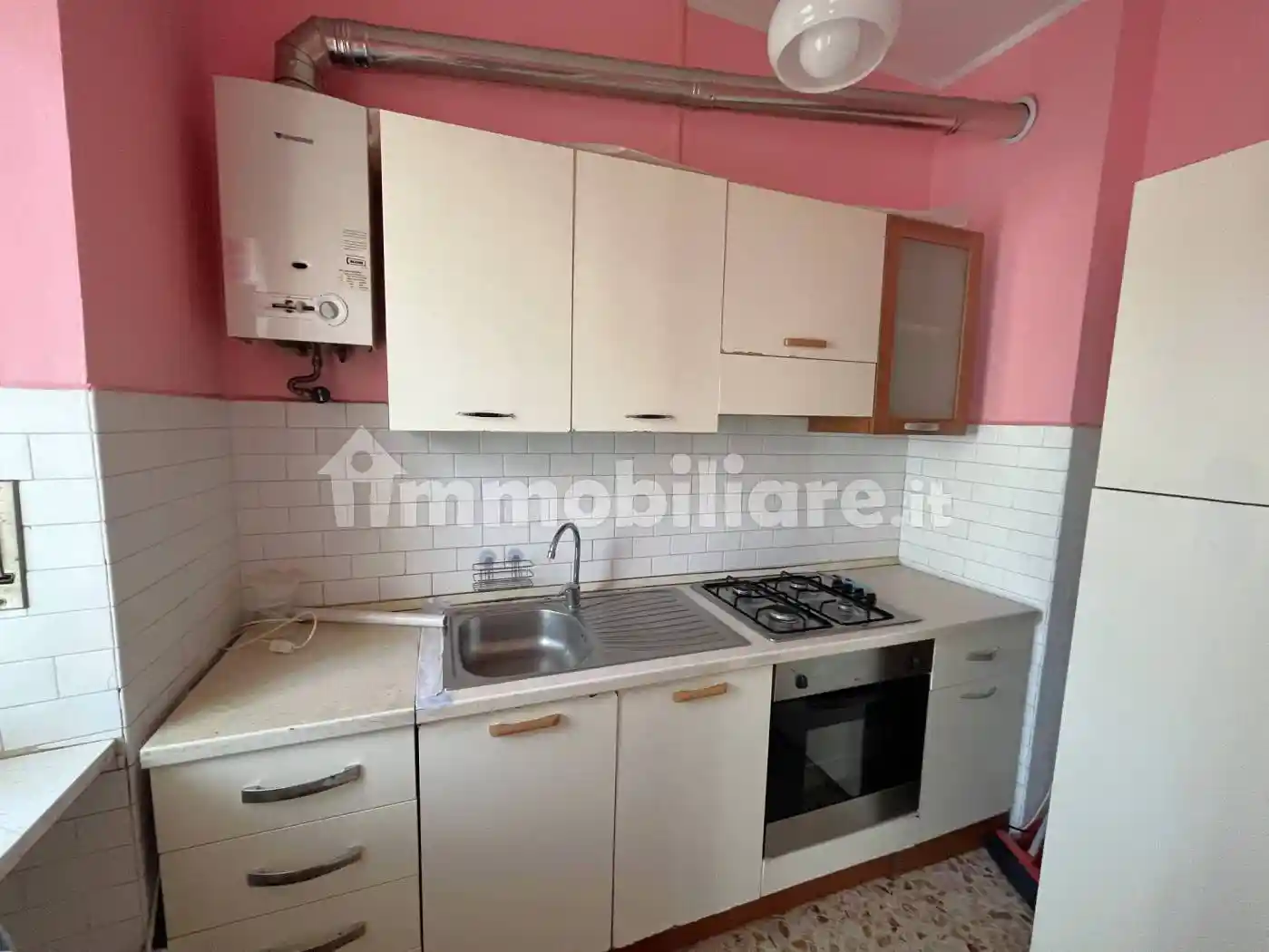 Bilocale via Giuseppe Basso 5/a, Centro, Chivasso - foto 3