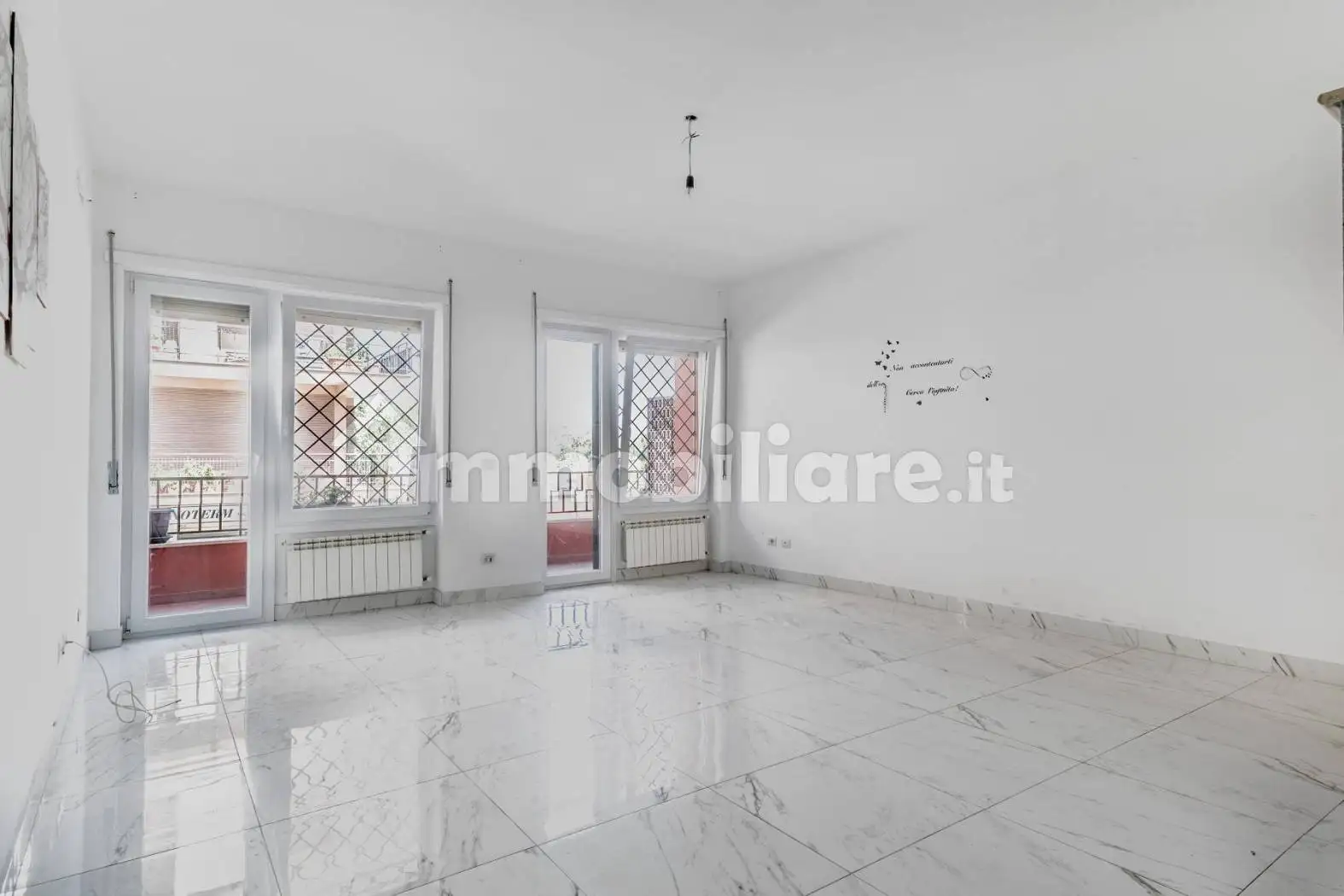 Appartamento in vendita a Pomezia