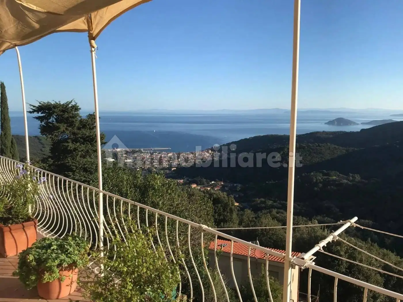 Appartamento in vendita a Marciana