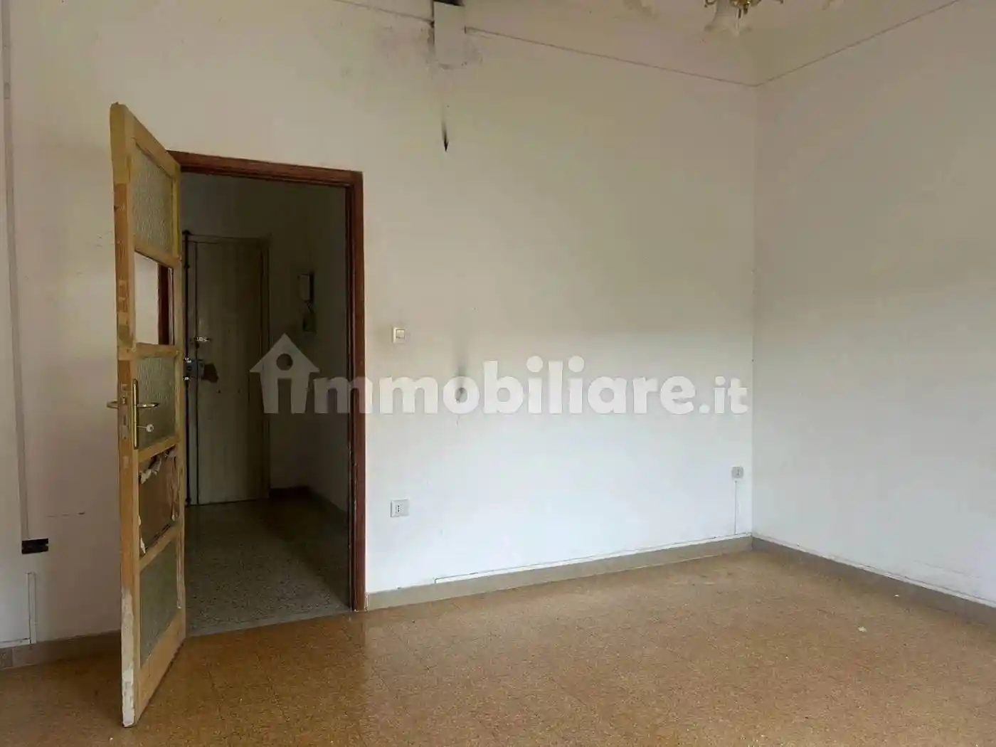 Quadrilocale da ristrutturare, terzo piano, Carmine, Salerno - foto 4