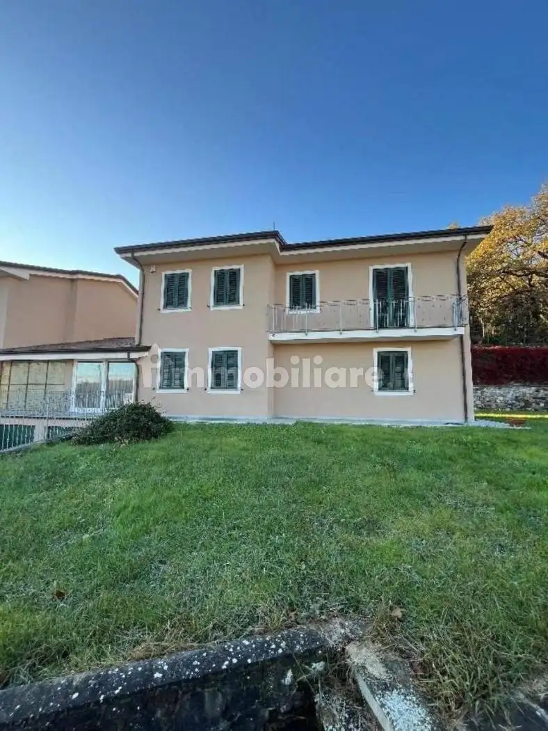 Villetta a schiera in asta a Capannori