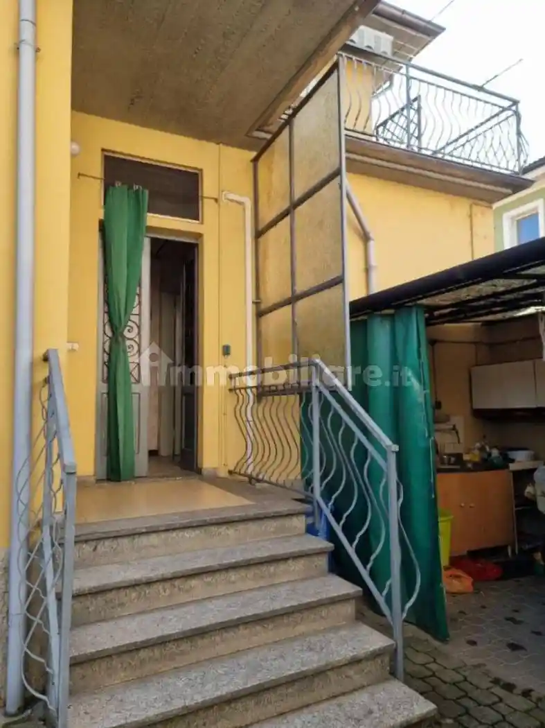 Villa unifamiliare, da ristrutturare, 191 m², Via Riviera, Pavia - foto 2