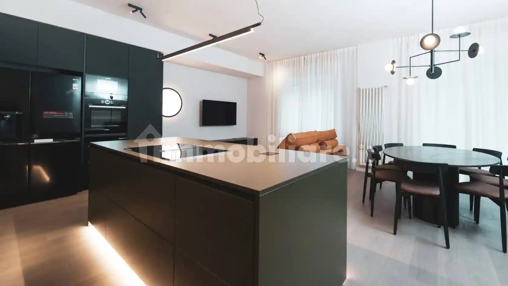 Trilocale via San Salvatore Corte Regia 4, Centro Storico, Verona - foto 4