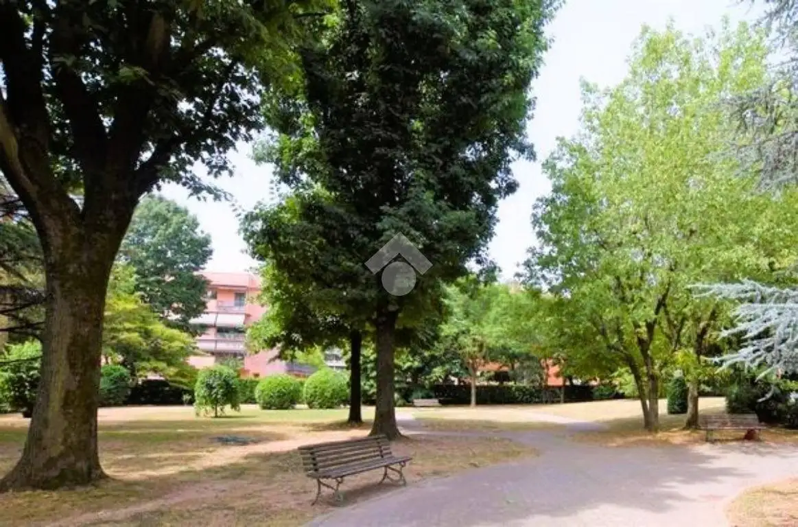 Trilocale ottimo stato, secondo piano, Centro, Cassina de' Pecchi - foto 5