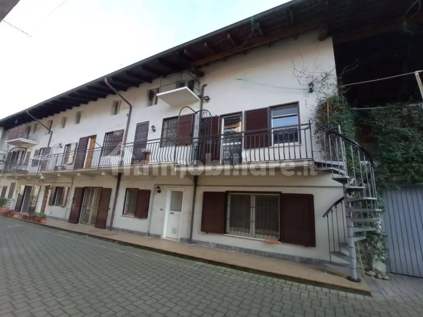 Villa in vendita a Ghislarengo