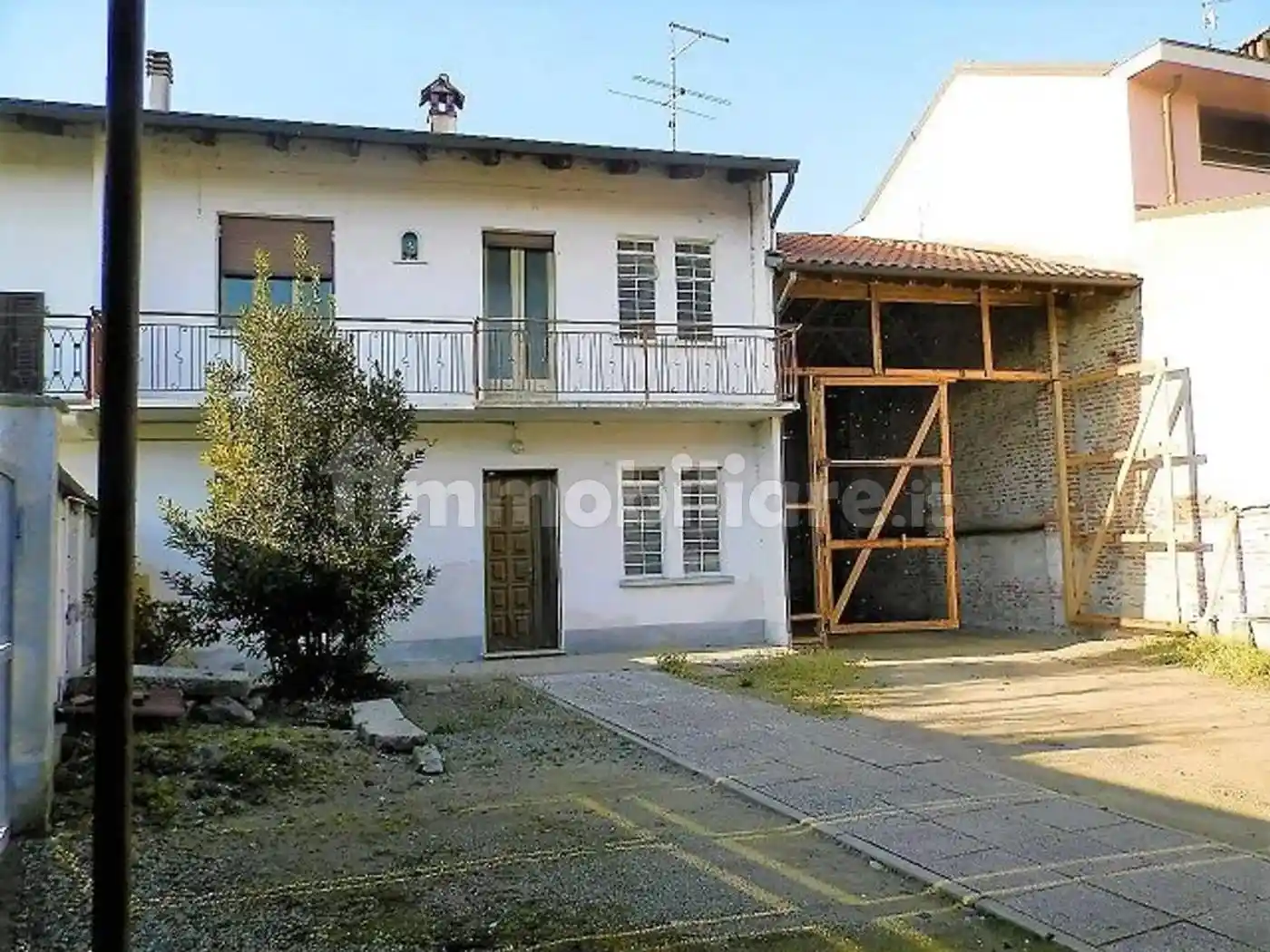 Villa unifamiliare piazza Castello, 32, Centro, Casalvolone - foto 2